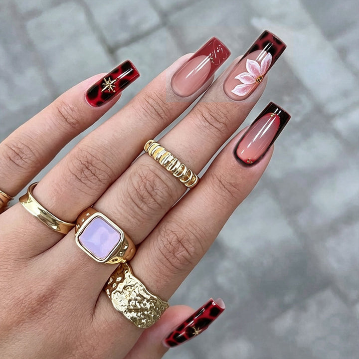 Artistic Floral Press-On Nail Set Bowlift