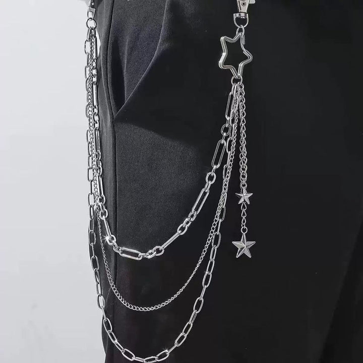 Fashionable chain belt with sparkling star pendant Bowlift