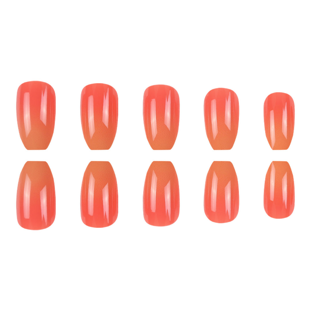 Ombre Stiletto Press-On Nails with Glossy Finish Bowlift