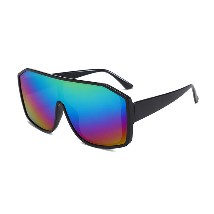 Ladies Fashion Oversized Sunglasses in Futuristic Design Bowlift