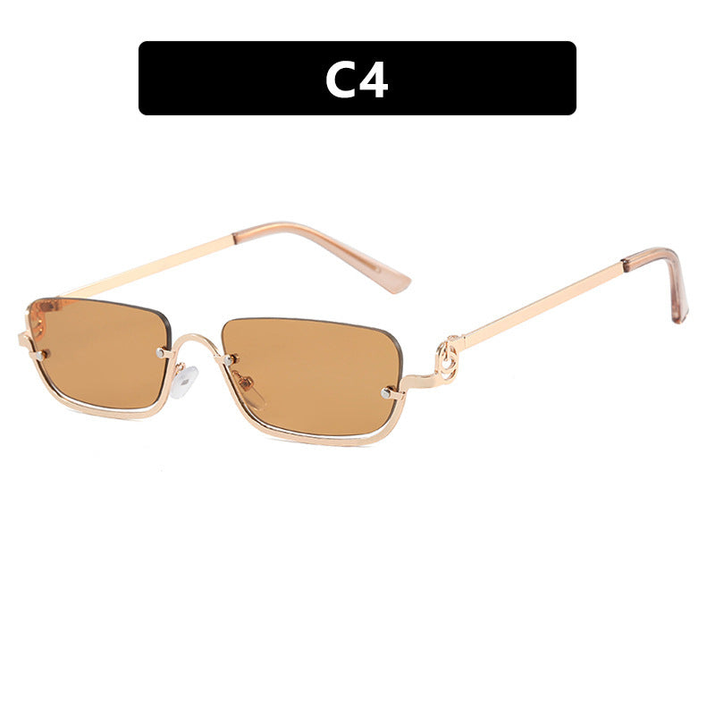 Women square sunglasses with elegant metal frame Bowlift
