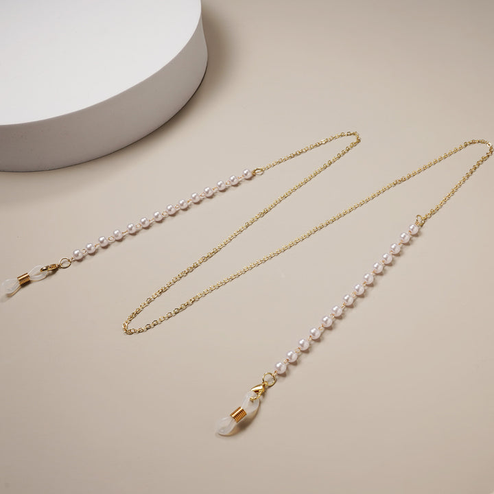 Fashionable Eyewear Chain Bowlift