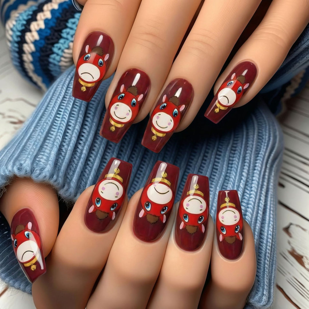 Artificial nails with playful horse motif Bowlift