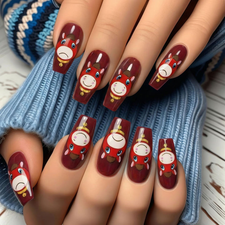 Artificial nails with playful horse motif Bowlift