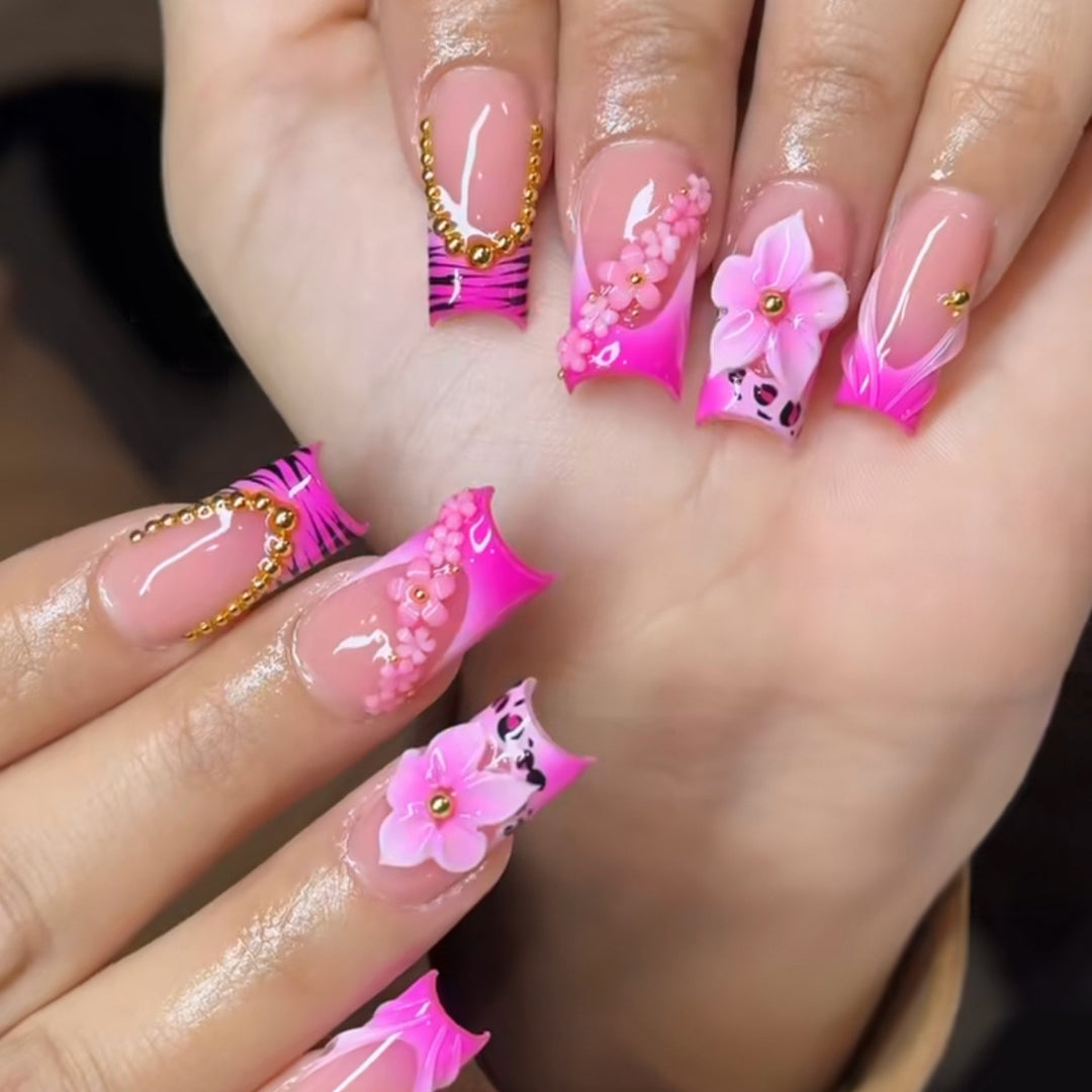 Floral Embellished Gel Nail Art Extensions Bowlift
