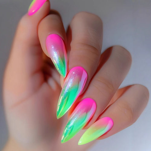 Trendy artificial nails with sparkling ombre color Bowlift