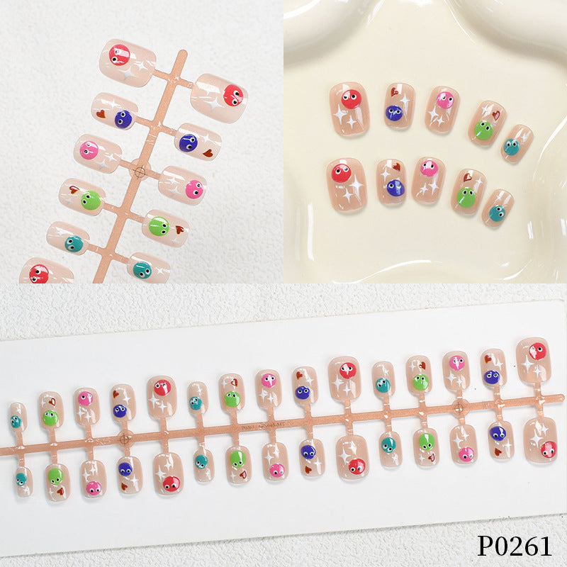 Playful Cartoon Fish Design Press-On Nail Set Bowlift