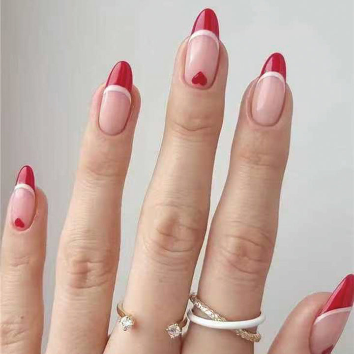 Heart-Design French Tip Press-On Nails Bowlift