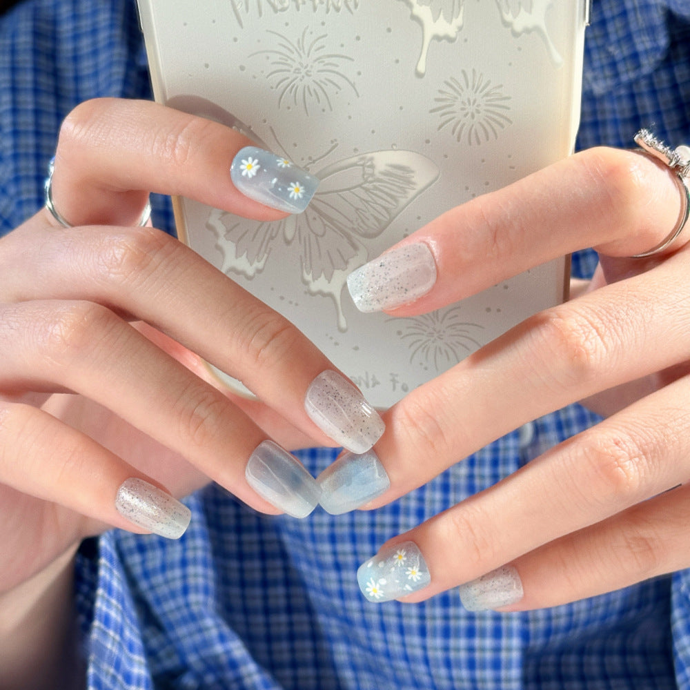 Artistic Ombre Nail Design Bowlift