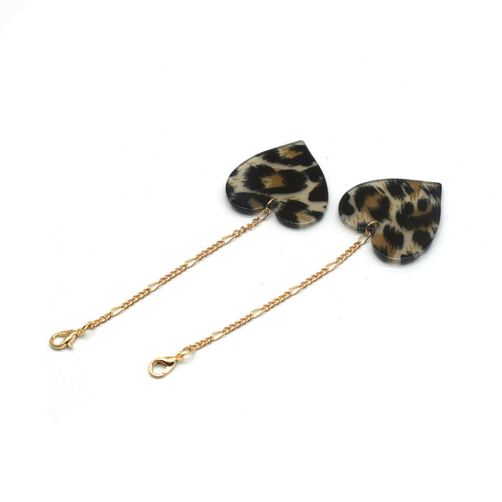 Heart-Shaped Dangle Earrings with Golden Chain Bowlift