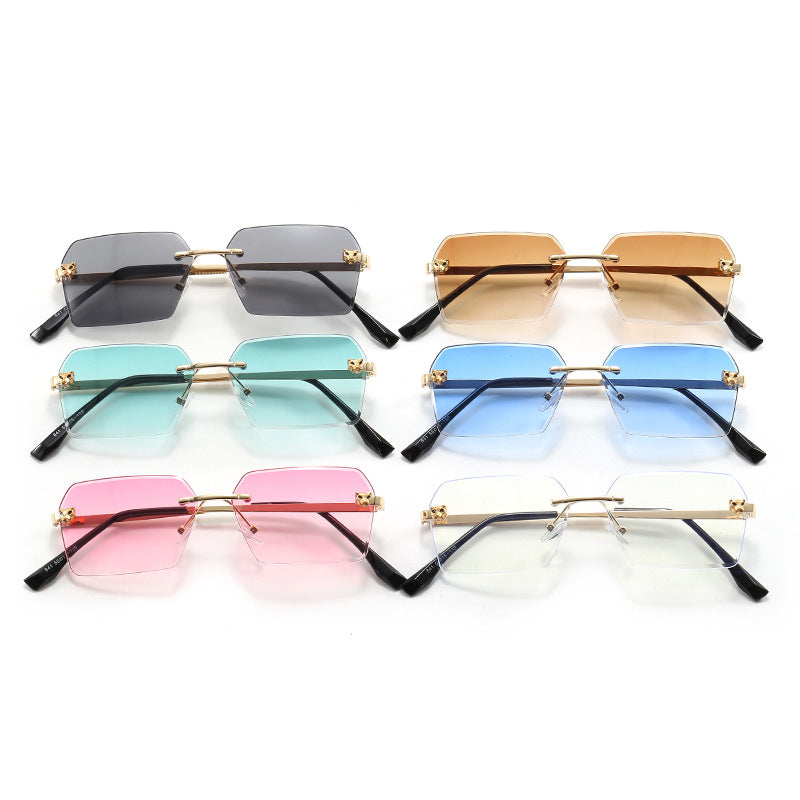 Women's fashionable square sunglasses with elegant metal frame Bowlift