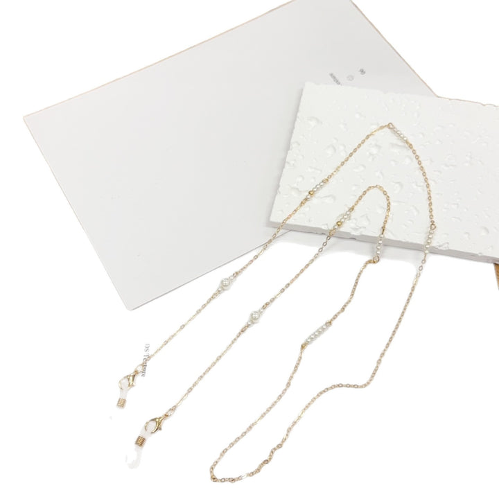 Elegant Pearl Chain Necklace Bowlift