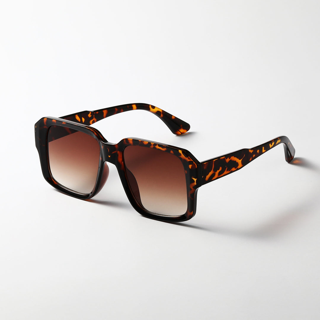 Women's stylish square sunglasses in modern tortoiseshell design Bowlift