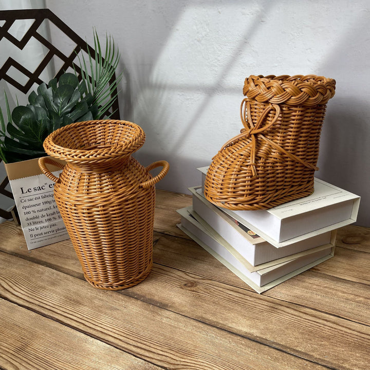 Ladies stylish woven decorative basket Bowlift