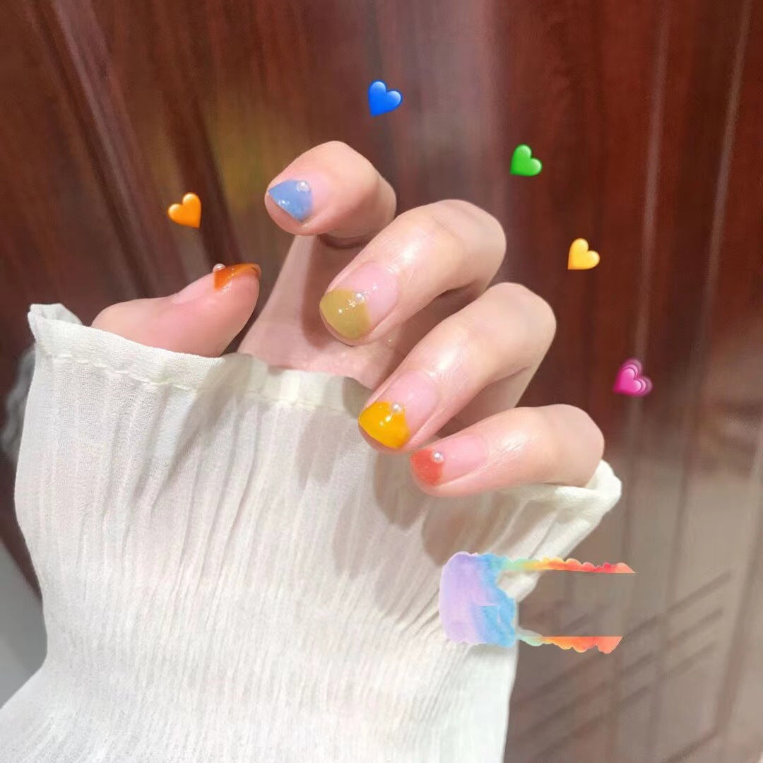 Creative artificial nails with geometric accents Bowlift
