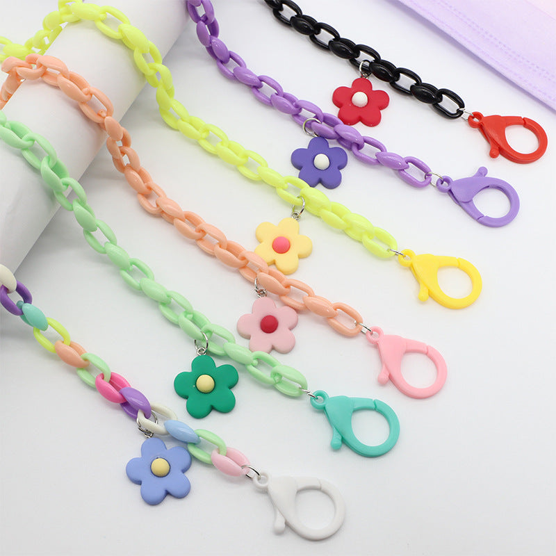 Fashion Statement Chain Bowlift