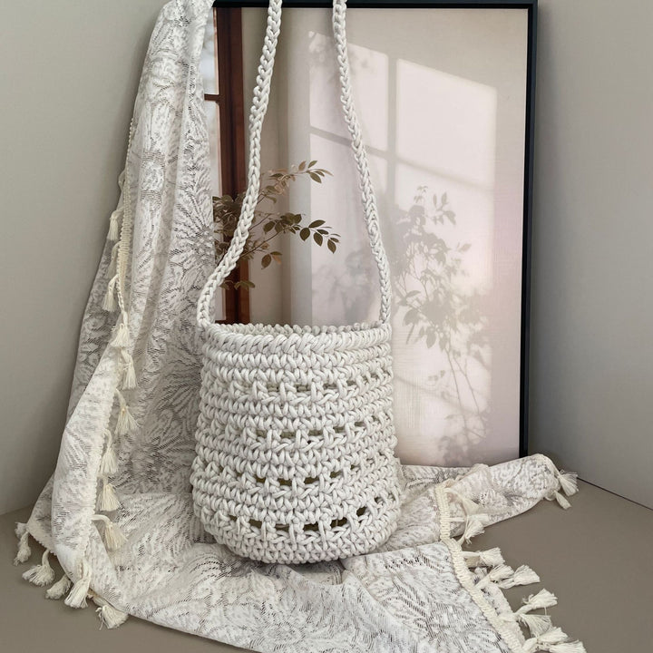 Hand-knotted tote bag Bowlift
