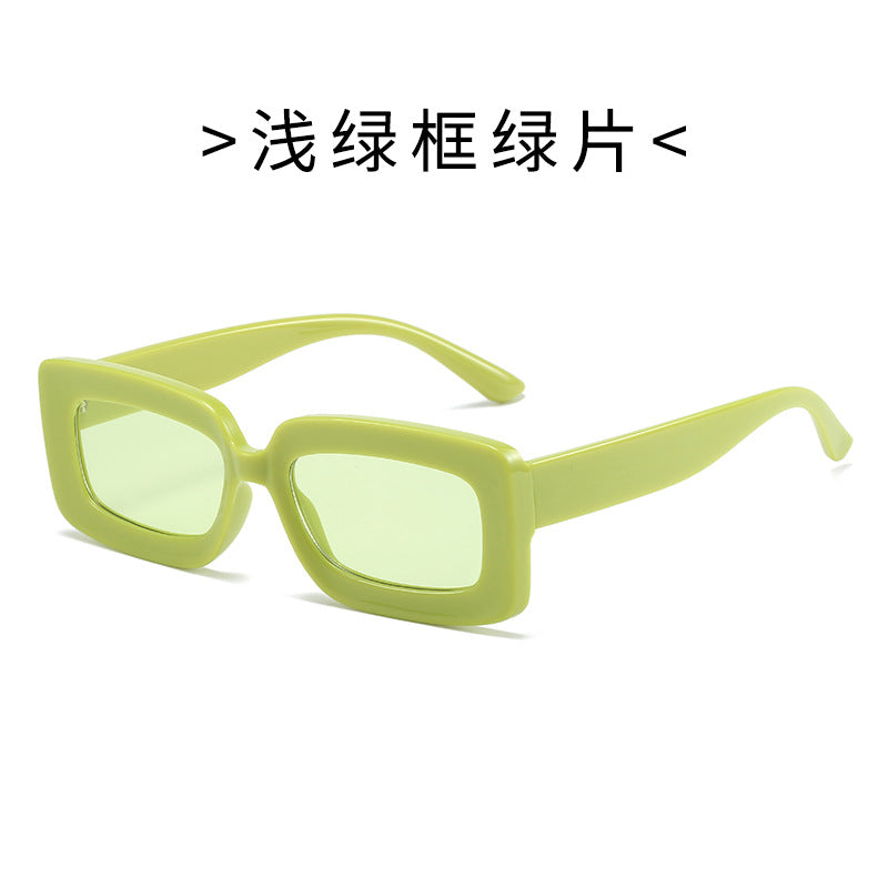 Women's Fashion Turtle Sunglasses with Rectangular Frame and Gradient Lenses Bowlift