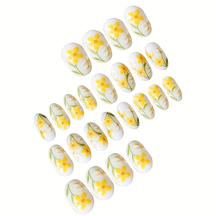 Floral-Themed Press-On Nail Art Set Bowlift
