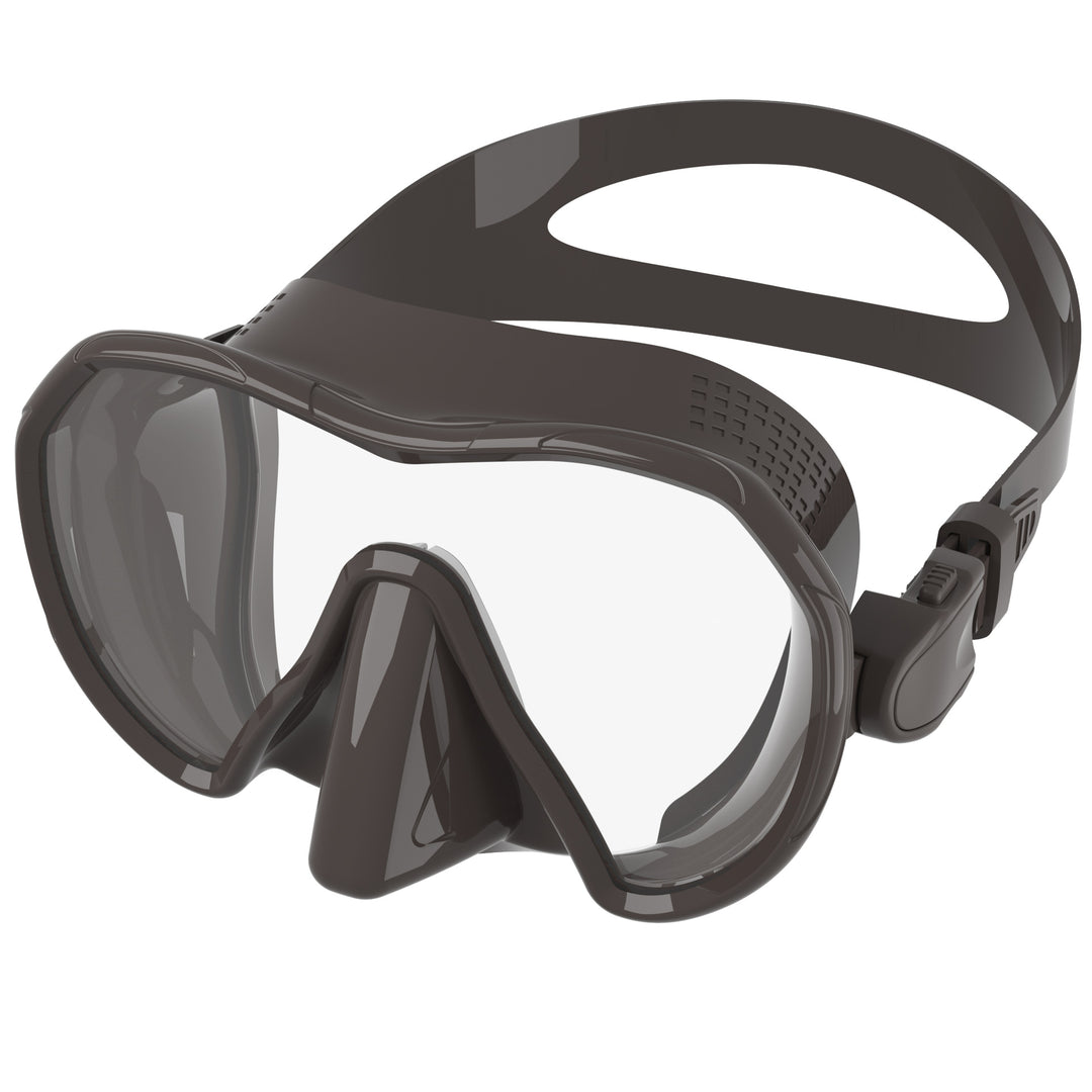 Diving mask with wide field of vision and innovative anti-fog technology Bowlift