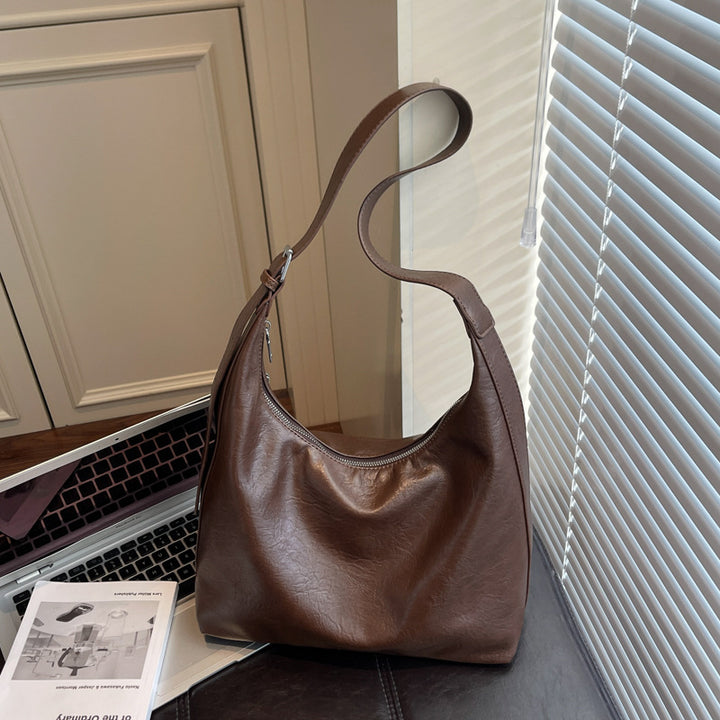 Soft Leather Hobo Handbag Bowlift