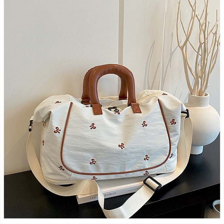Sporty Shoulder Bag Bowlift