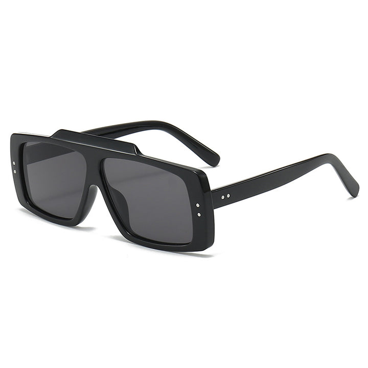 Women's Oversized Sunglasses in Modern Design Bowlift