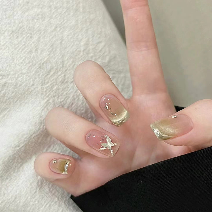 Elegant Artificial Nails Bowlift
