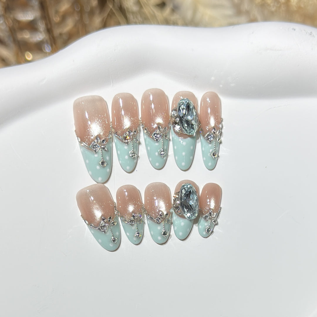 Elegant Decorative Press-On Nail Set with Gemstone Accents Bowlift