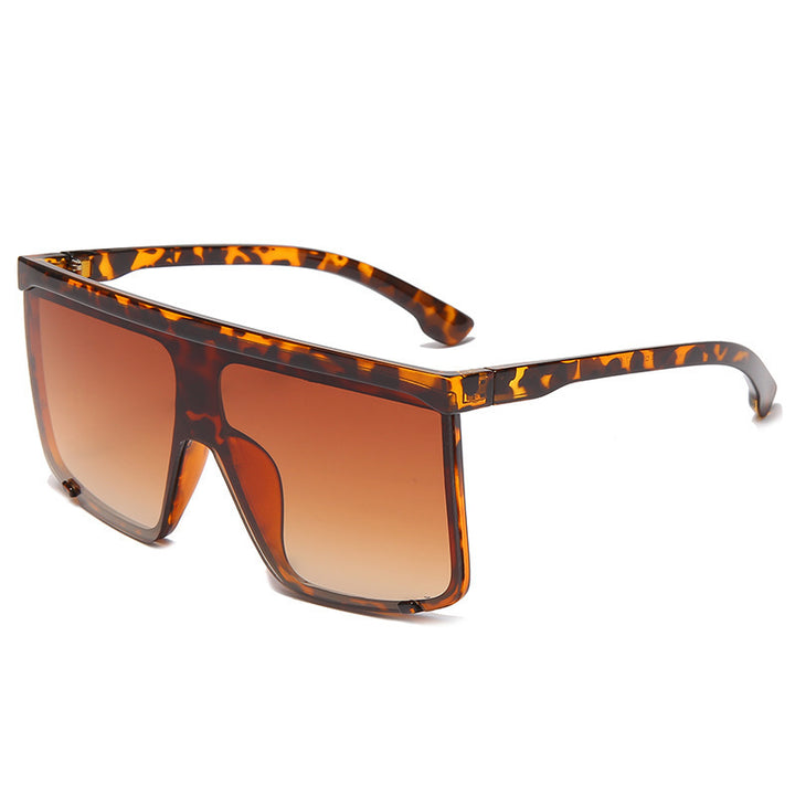 Women Fashion Sunglasses in a futuristic design with high UV protection Bowlift