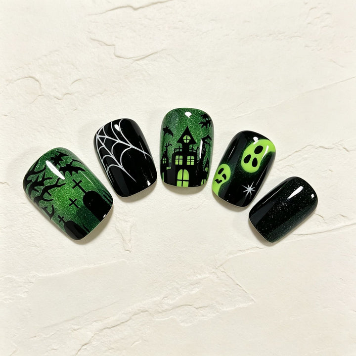 Halloween-Inspired Press-On Nail Art Set Bowlift
