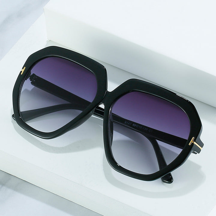 Fashion-Forward Oversized Hexagonal Sunglasses Bowlift