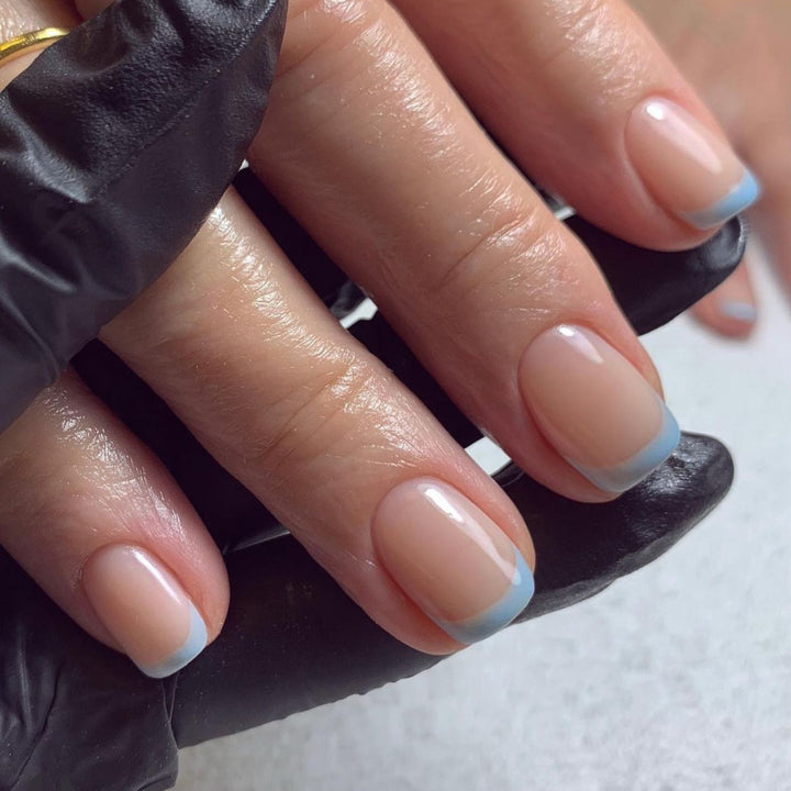 Elegant Manicure Artificial Nails with Pastel Colors Bowlift