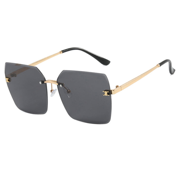 Women's square sunglasses in modern design with delicate metal frame Bowlift