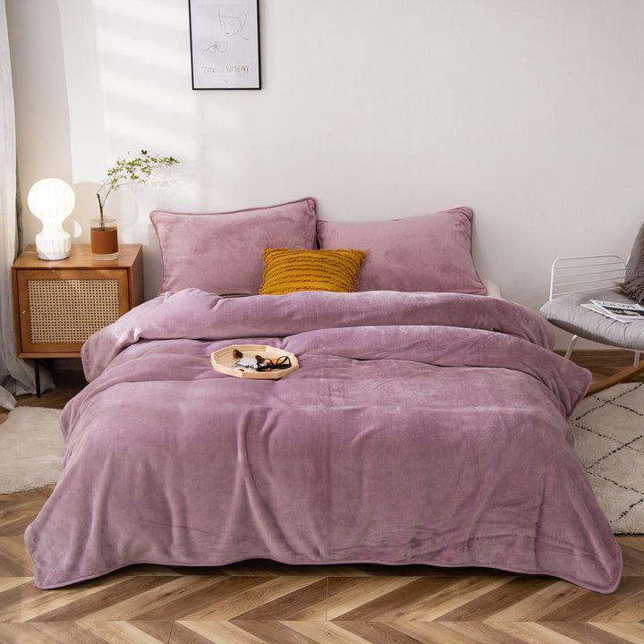 Ladies cozy microfiber blanket Bowlift