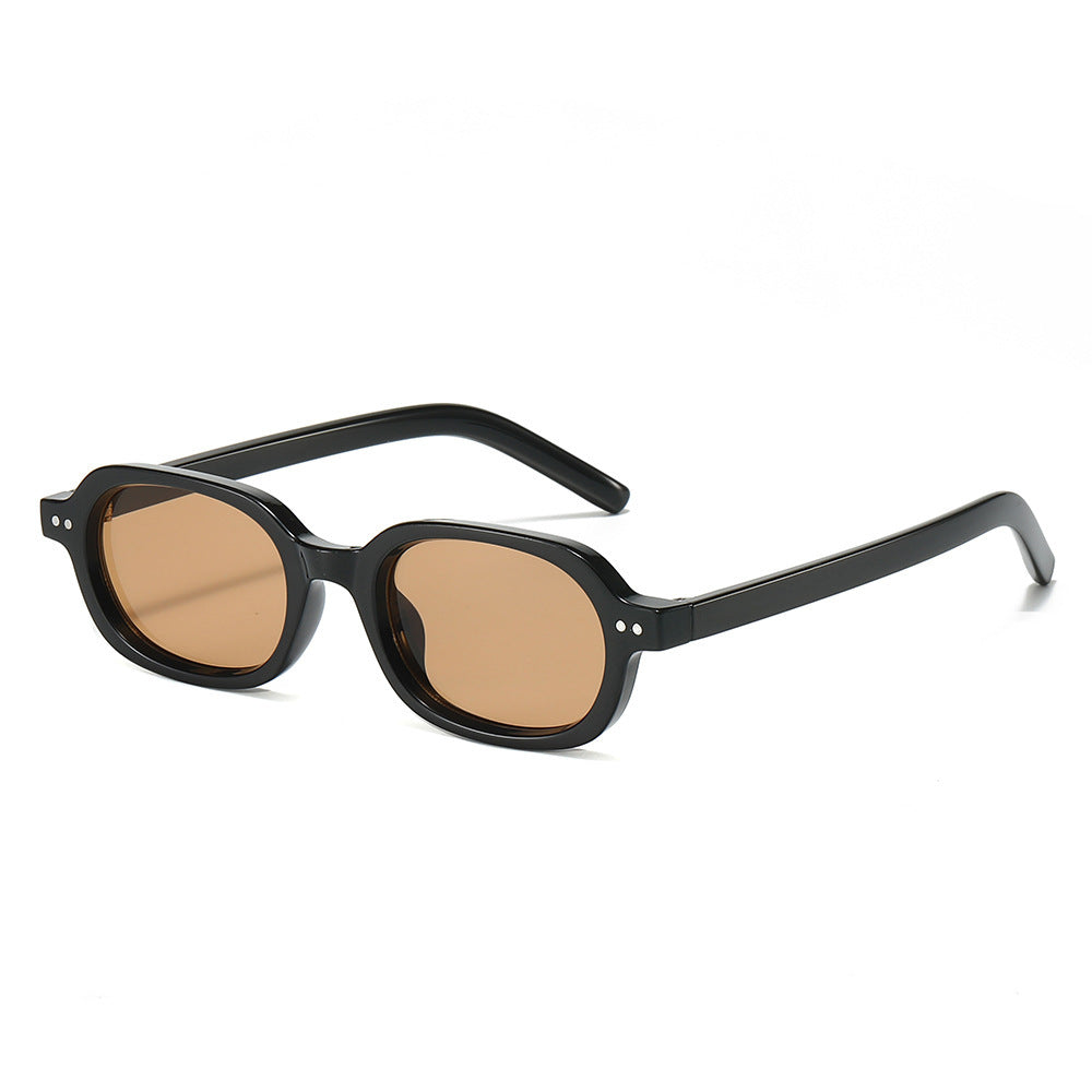 Stylish Vintage-Inspired Oval Sunglasses Bowlift