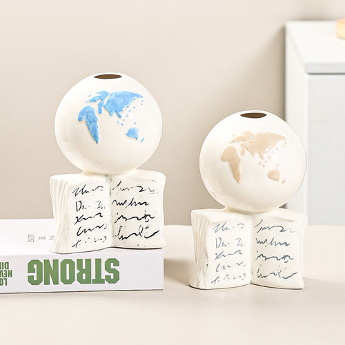 Elegant Ceramic Globe Bank Bowlift