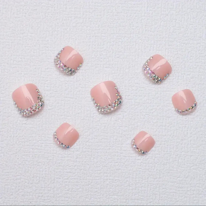 Rhinestone-Embellished Press-On Toenails Bowlift