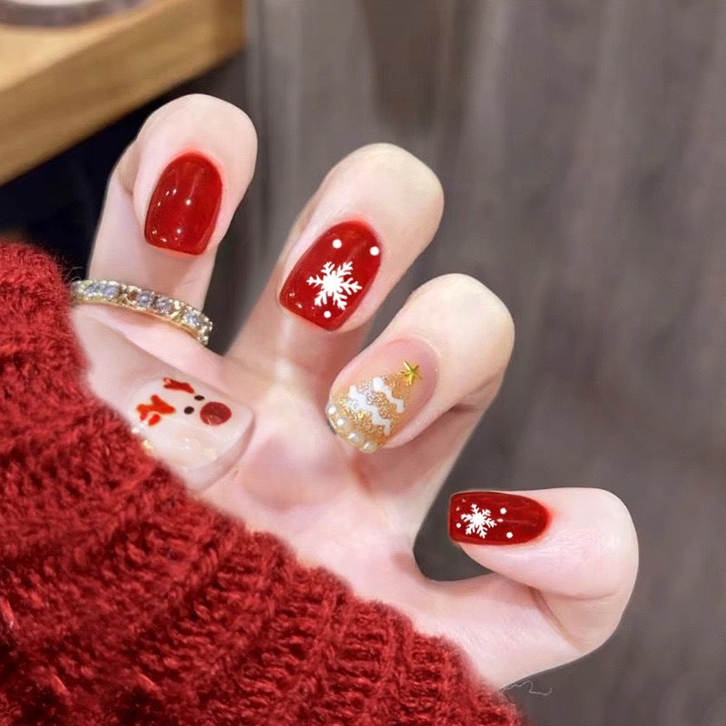 Fun Character-Themed Press-On Nail Art Bowlift