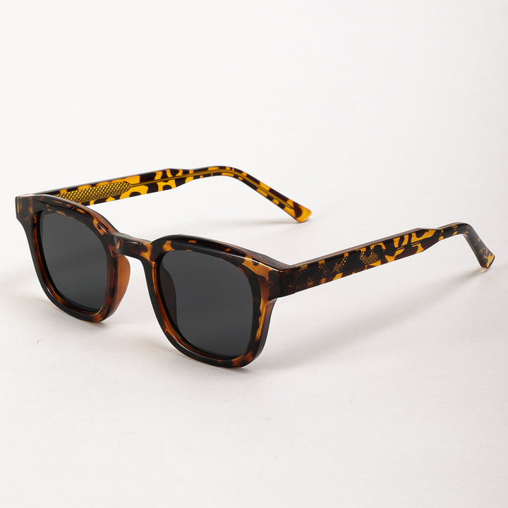 Women's sunglasses in a striking minimalist style Bowlift