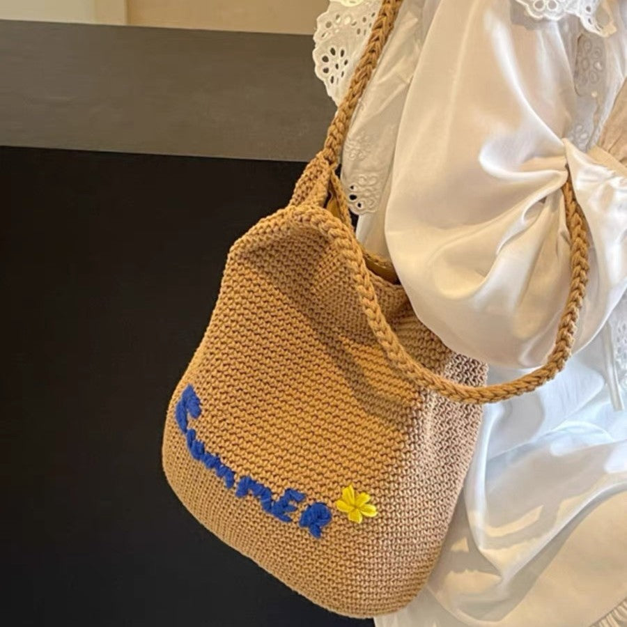 Handcrafted cotton bag with cheerful summer motif Bowlift
