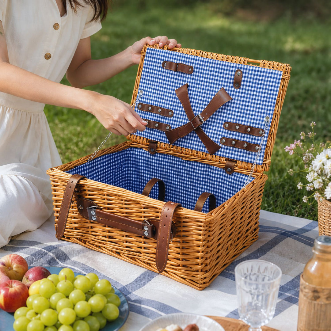 Ladies luxurious picnic basket with integrated crockery set and insulated cooler compartment Bowlift