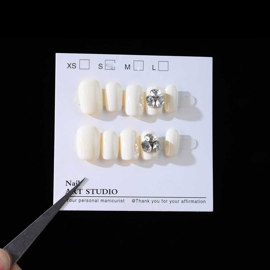 Decorative Rhinestone Press-On Nail Set Bowlift