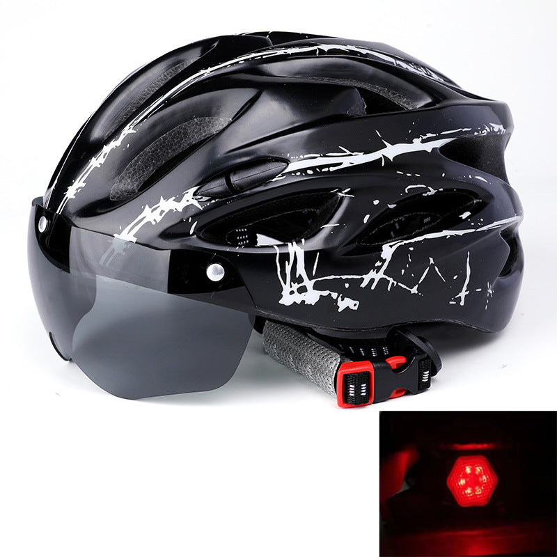 High-Performance Cycling Helmet Bowlift