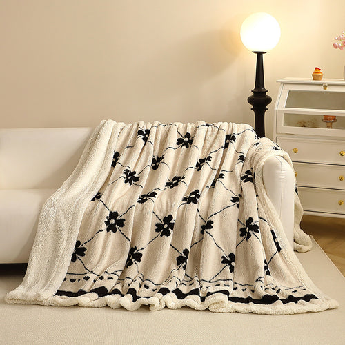 Women Cozy and Stylish Living Room Blanket Bowlift