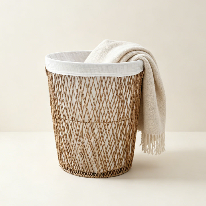 Decorative laundry basket with lid Bowlift