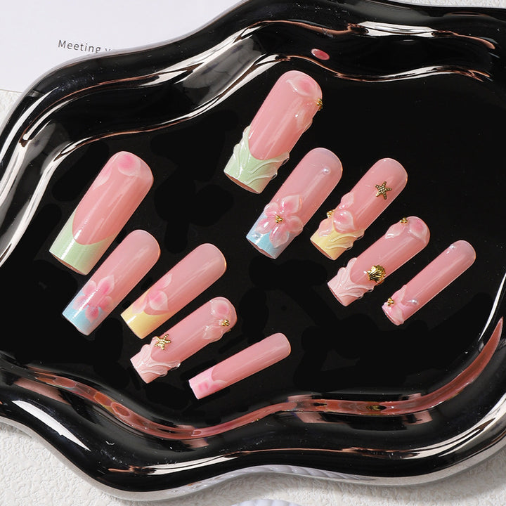 Floral Artisan Press-On Nail Set Bowlift