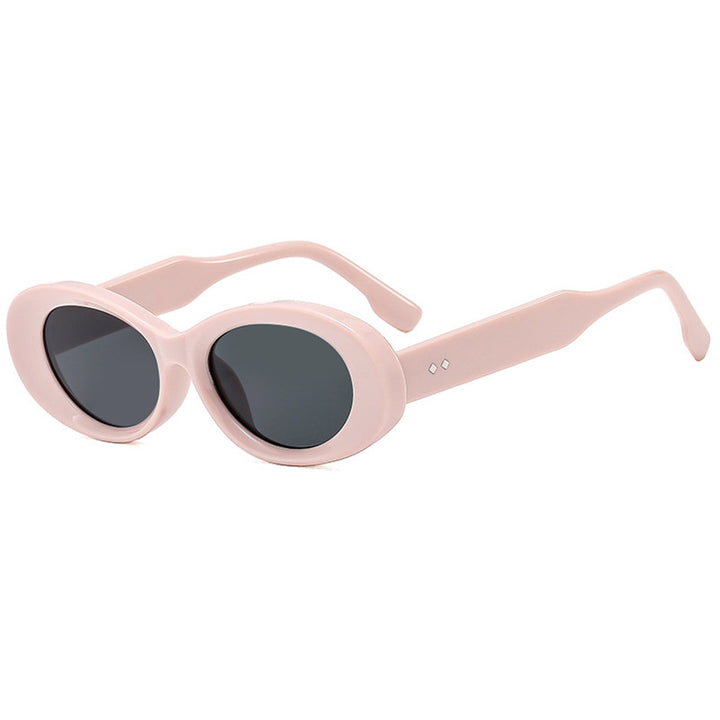 Women's fashionable sunglasses in elegant retro style Bowlift