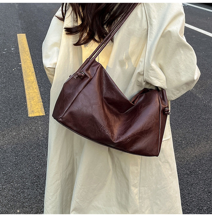 Chic Slouchy Hobo Handbag Bowlift