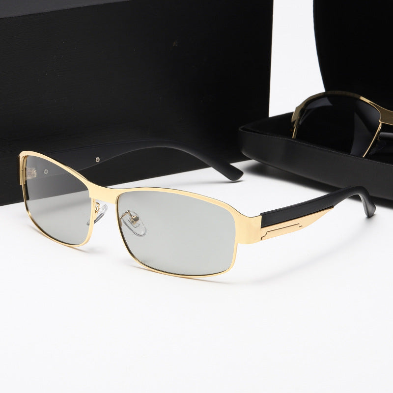 Ladies sporty sunglasses with robust metal frame and polarized lenses Bowlift